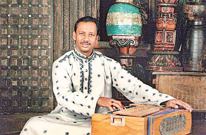 sakhawat hussen will get begam akhater award