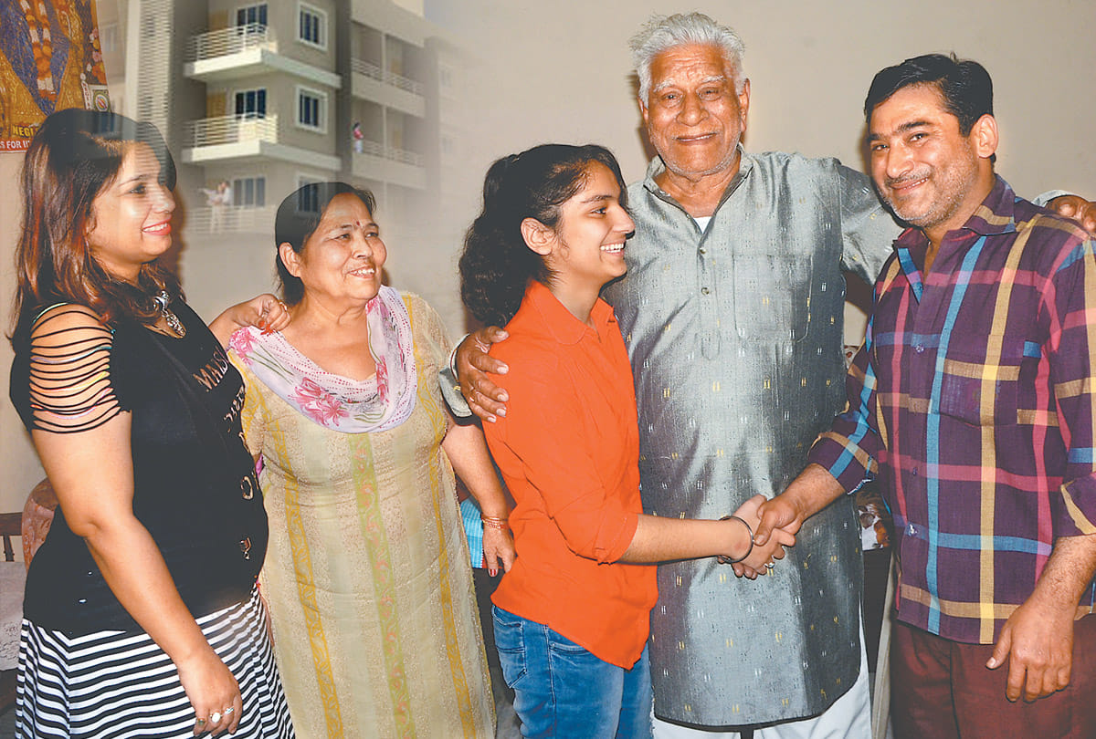 Amar Ujala Jackpot has completed a beautiful dream