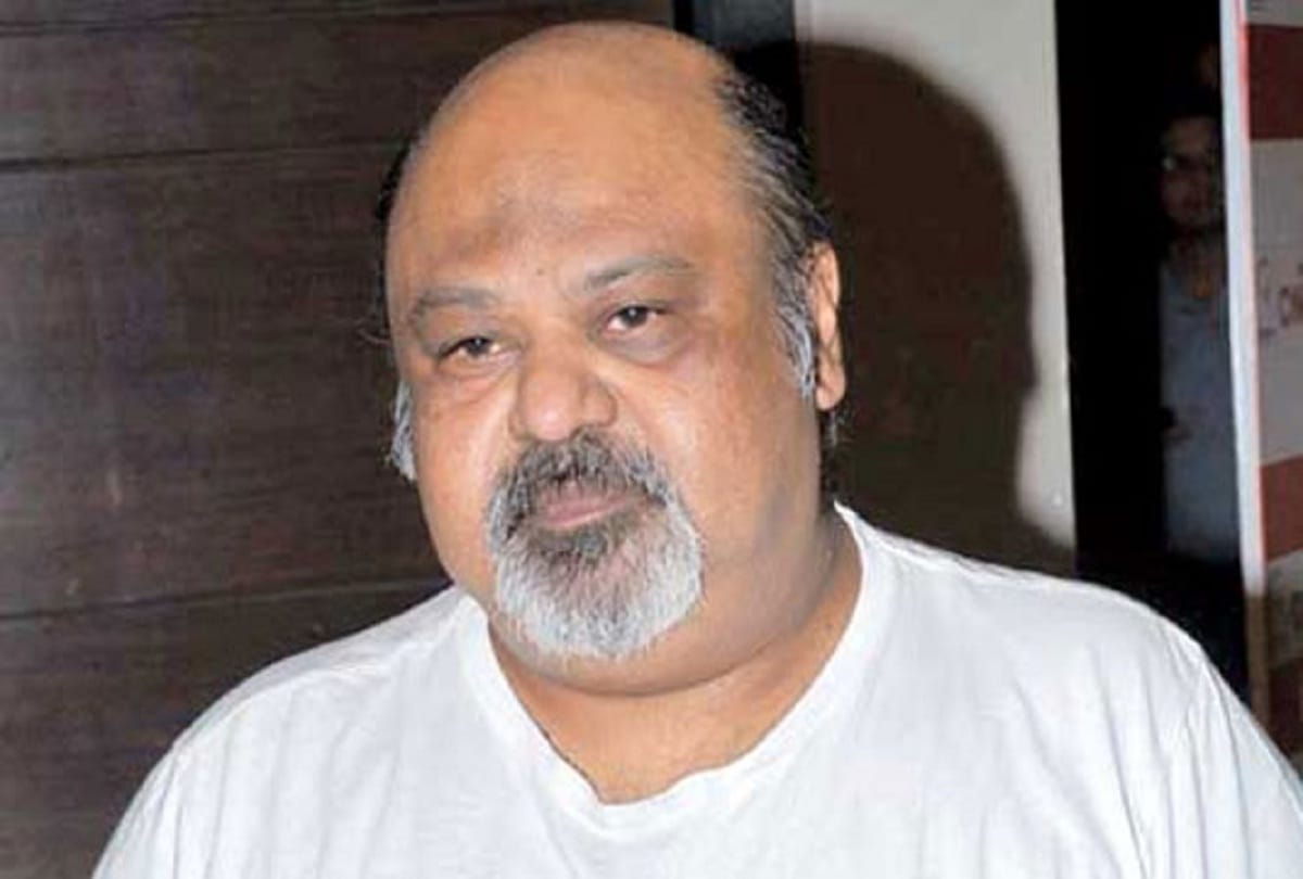 Saurabh Shukla flogged the writer of Dabang 3 Dilip Shukla On The Sets Of JFamily Of Thakurganj
