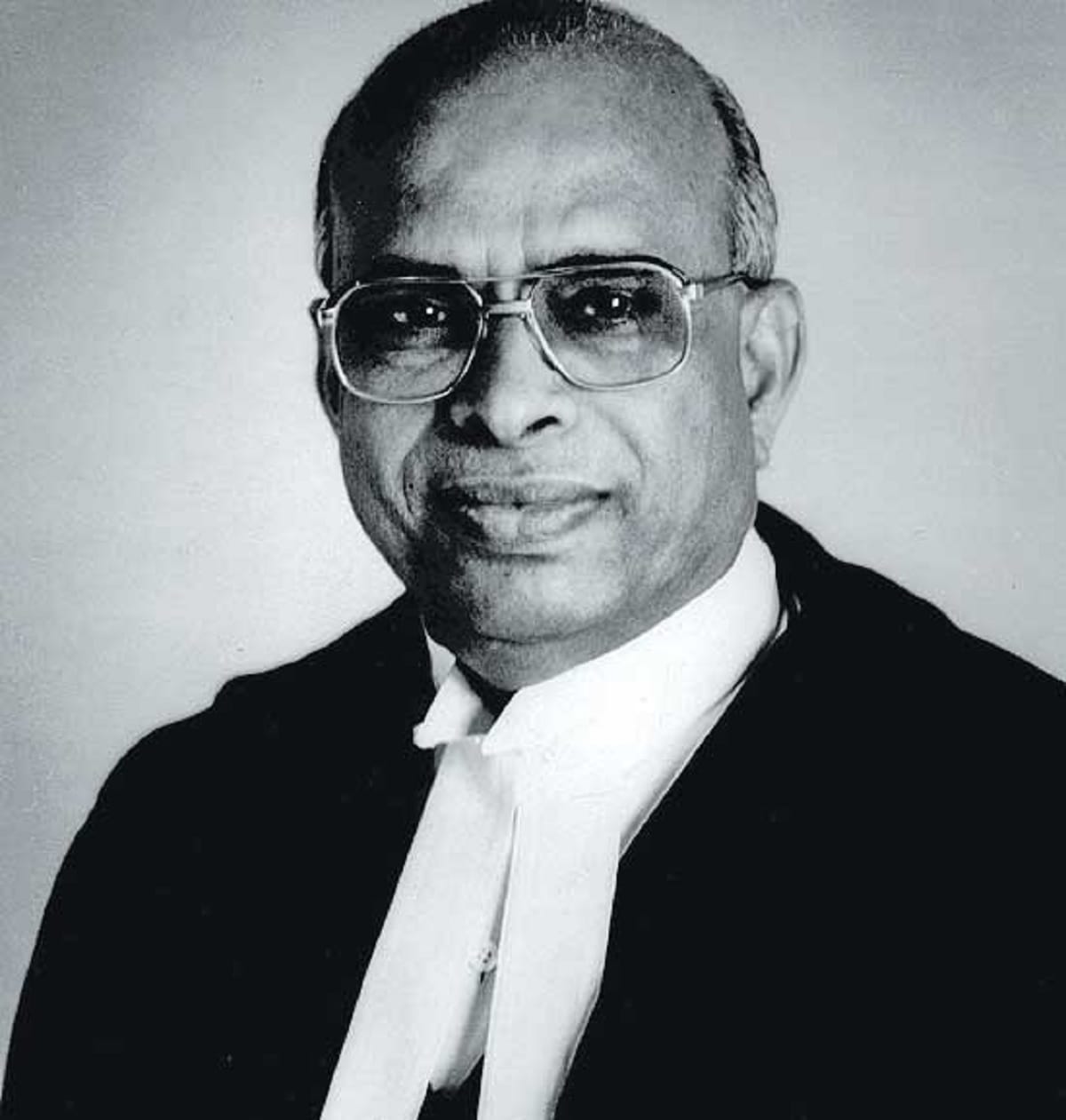 its not first time when indian judge facing impeachment there 4 who faced earlier