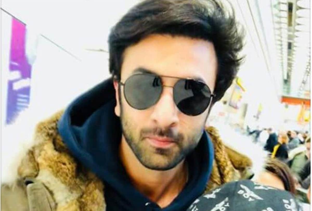 aamir khan wants to cast ranbir kapoor in mogul