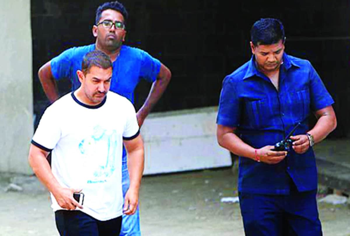 bollywood superstars bodyguard and their fees