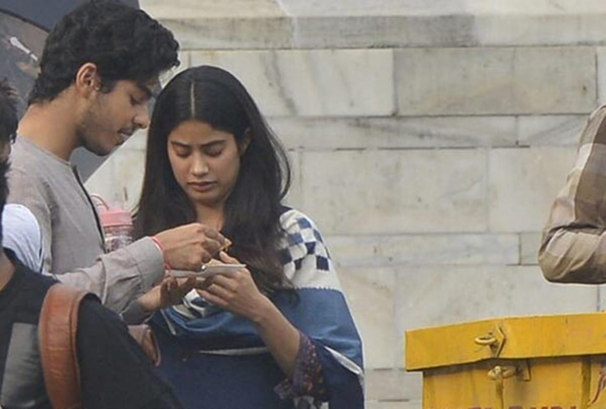 when sridevi watch footage of her daughter janhvi kapoor film dhadak
