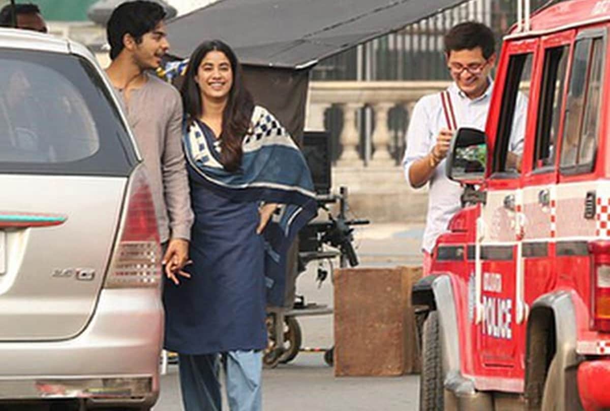 Janhvi Kapoor and Khushi Kapoor meet Sanjay Leela Bhansali in his office 
