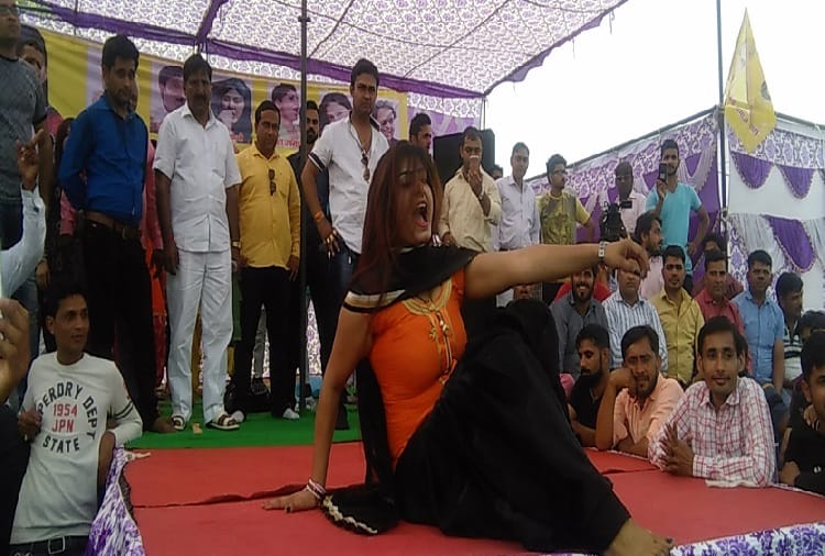 Haryana Dancer danced in the style of Sapna Chaudhary, see photos