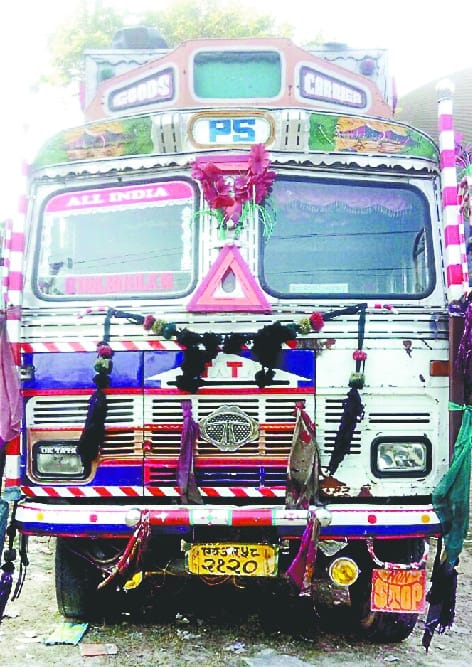 Hundreds of crores of rupees on bogie firm's bill