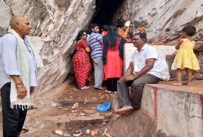 the village of Telangana bee sting women in Periods