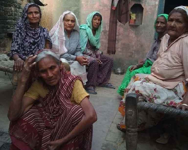 Four people of same family die in road accident