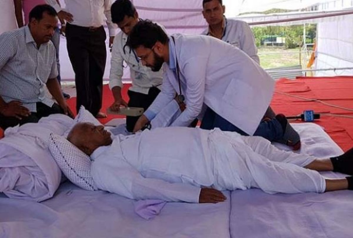 anna hazare hunger strike is continued on seventh day also