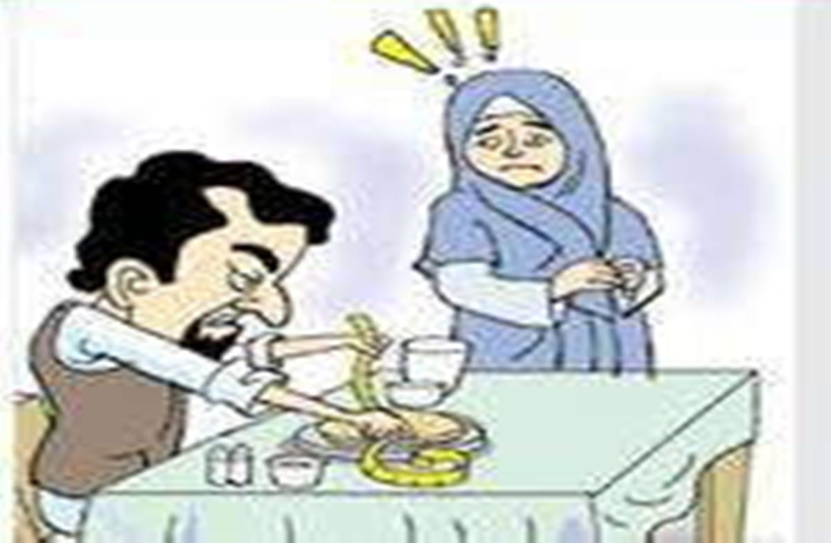 Woman Beat over size of chapatis and daily work report on excel sheet by her husband