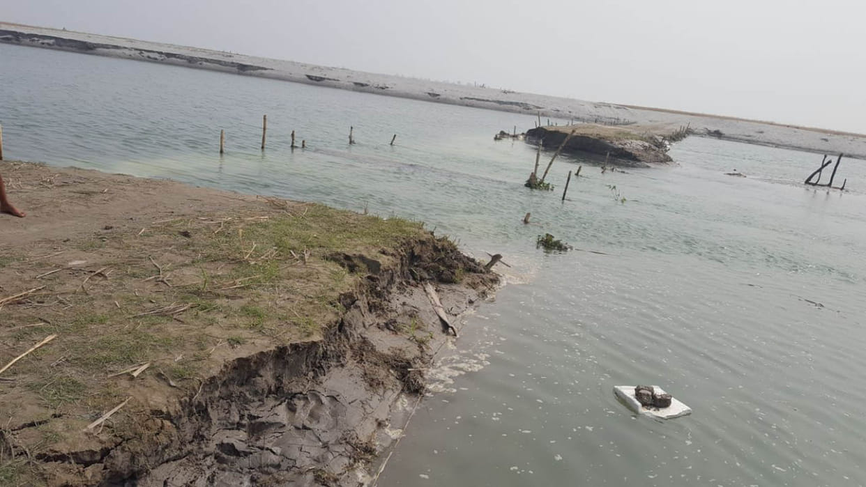 Way to get away from Gandak's water