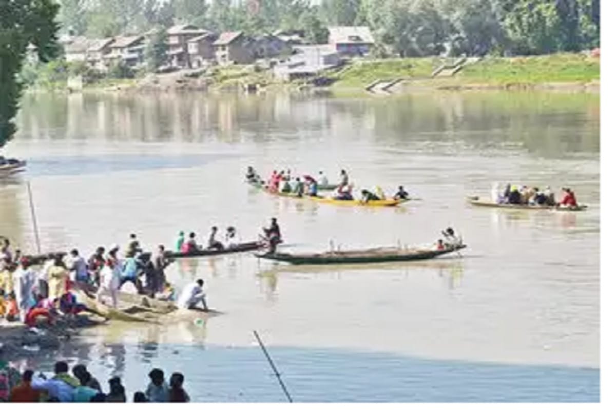Indo-Pak meeting begins on Indus Commission