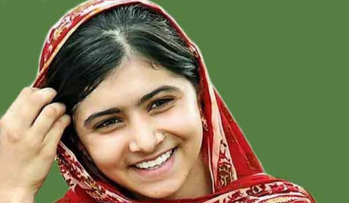 Malala was shocked to see Shahrukh movie zero desire to meet the king khan