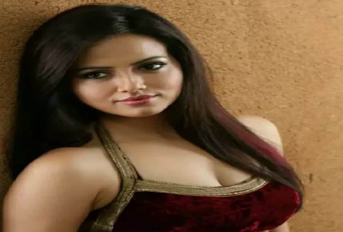 three muslim actress whose filmi carrier is totally flop in bollywood