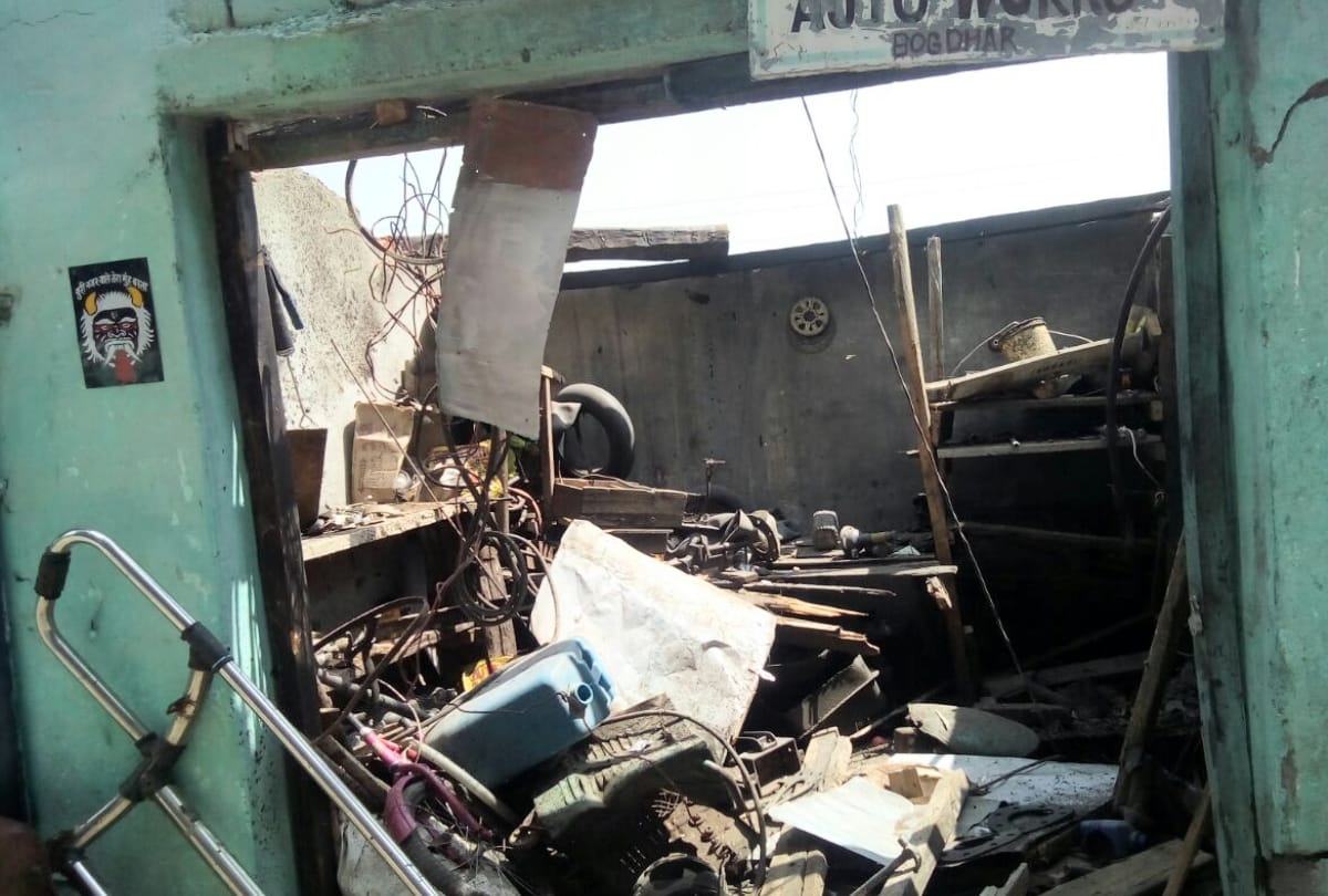 two shops and house demolished due to blast in compressor