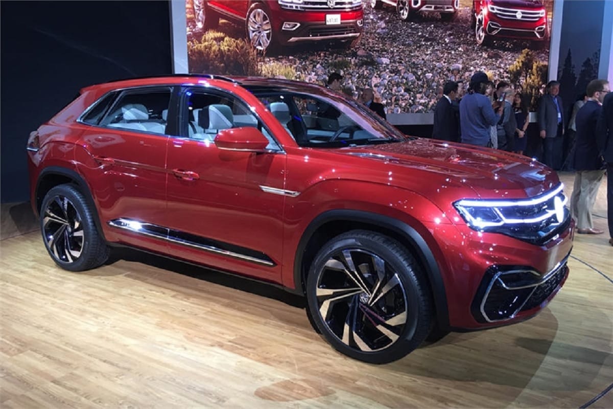 Volkswagen Recall 2022 Volkswagen issues voluntary recall for more than two lakh units of Atlas SUV to check airbags problem