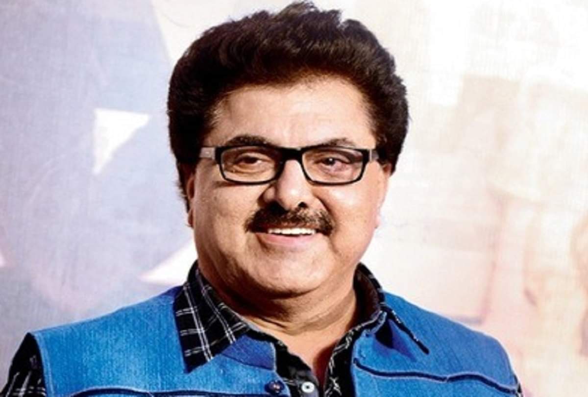 Bollywood Celebs reaction on pm narendra modi decide to quit social media