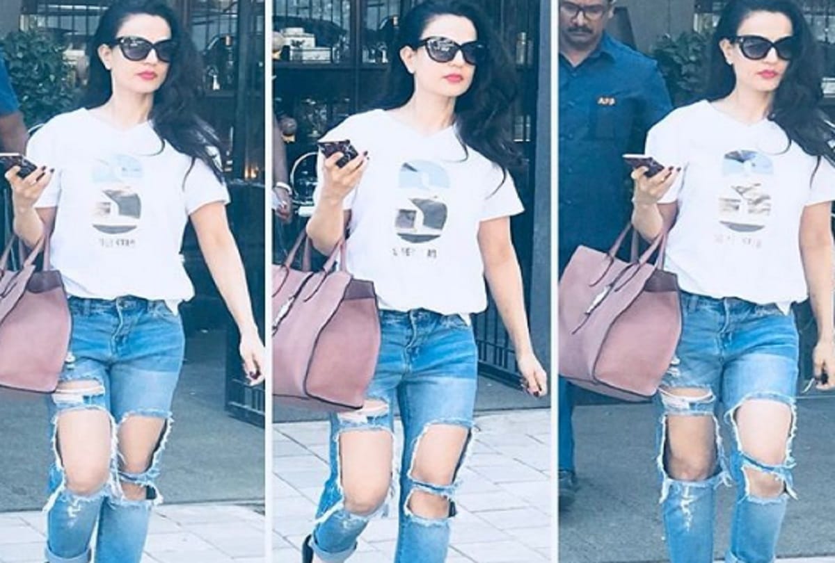 ameesha patel troll when wore ripped jeans