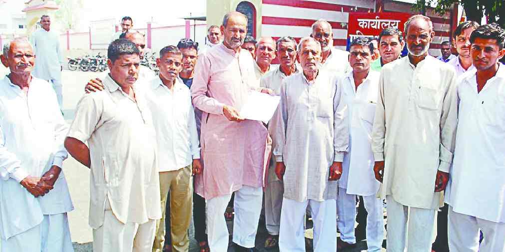Rs 50 lakhs from fraud to villagers