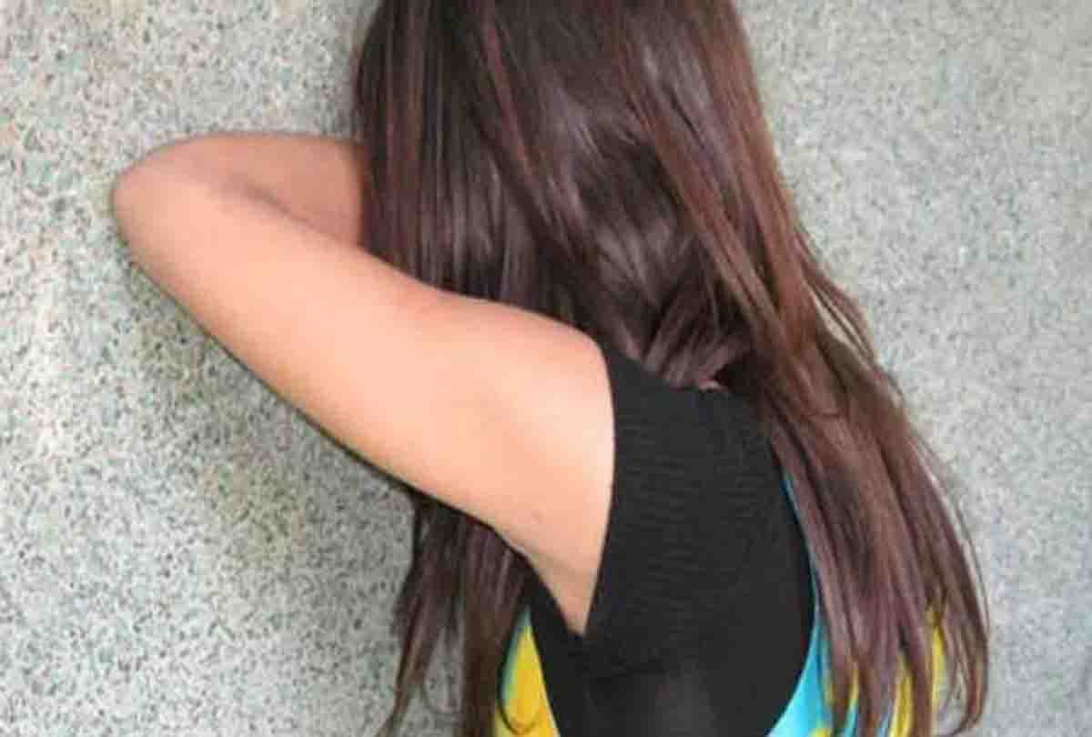 Men Tear Off Girl's Clothes In Full Public