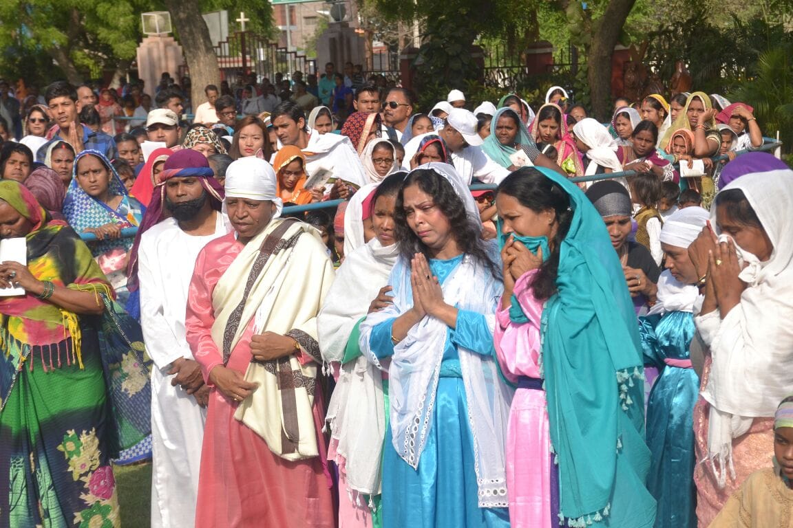 जम्मू में इंडियन नेशनल इवेनजीकल चर्च ने गुड फ्राइडे पर निकाला शांति मार्च