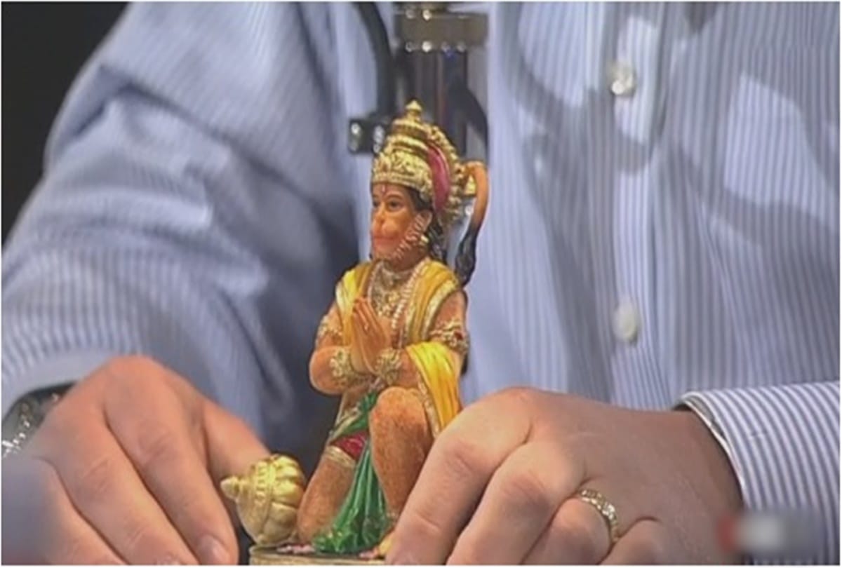 Barak Obama always carries a hanuman statue with him