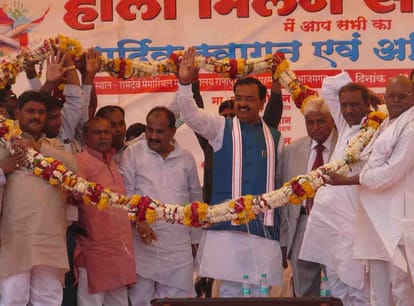 keshav prasad maurya  says that SP BSP alliance will kill next generation 