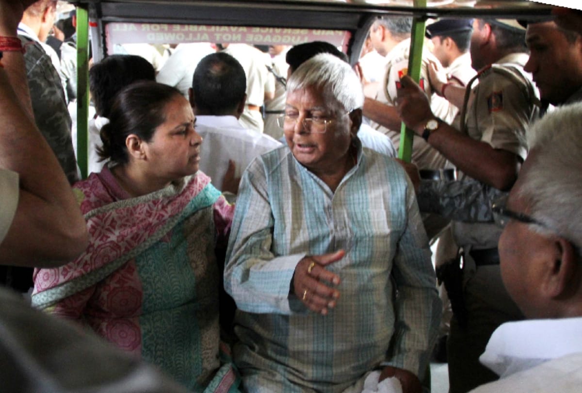 what happened when subramanian swamy saw lalu yadav in aiims read full story