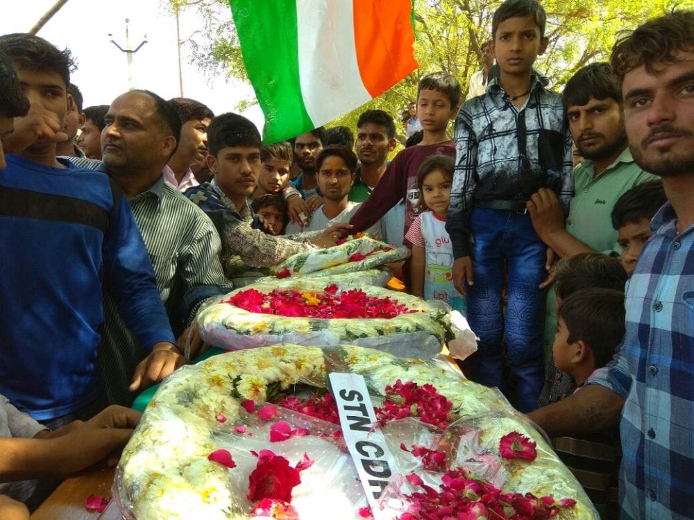funeral of martyr soldier in mathura 