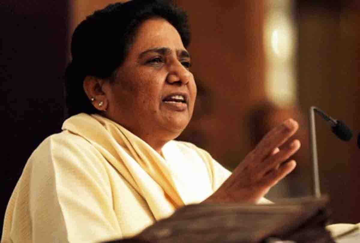 mayawati says central government is responsible for bharat band.