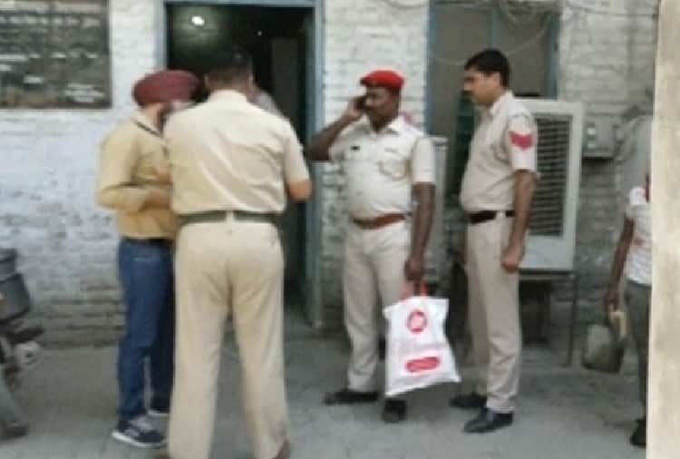 sex racket in panipat restaurant, sex workers, prostitution