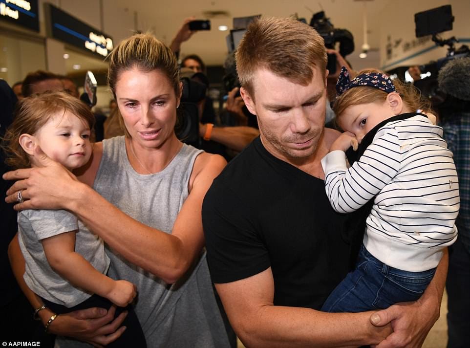 David Warner arrives sydney with his wife Candice