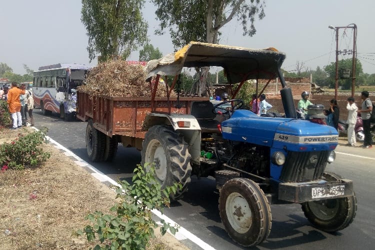 36 injured in bus accident in lucknow