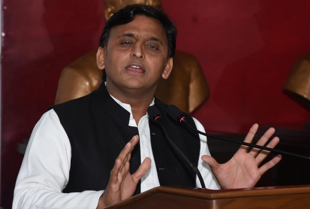 akhilesh yadav press conference.