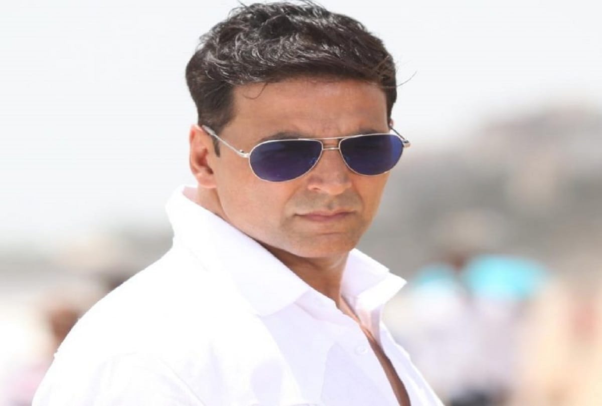 akshay kumar shares his first crush and love photo from school time on instagram