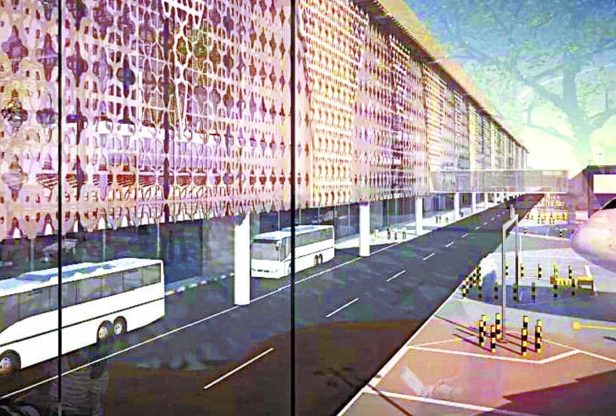 hotel and shopping complex will be available at amausi airport