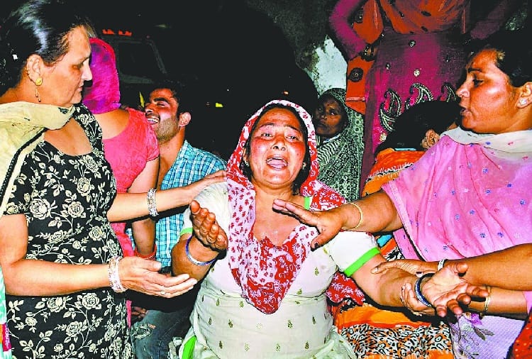 Boy Killed in Chandigarh, People Protesting Against Police