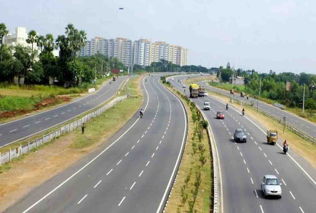  tollfree number for help in highway 