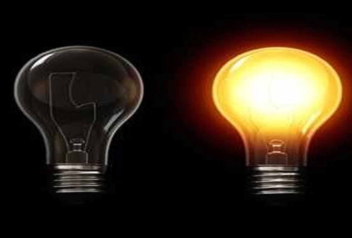 15 दिन से आधे गांव की बती गुल