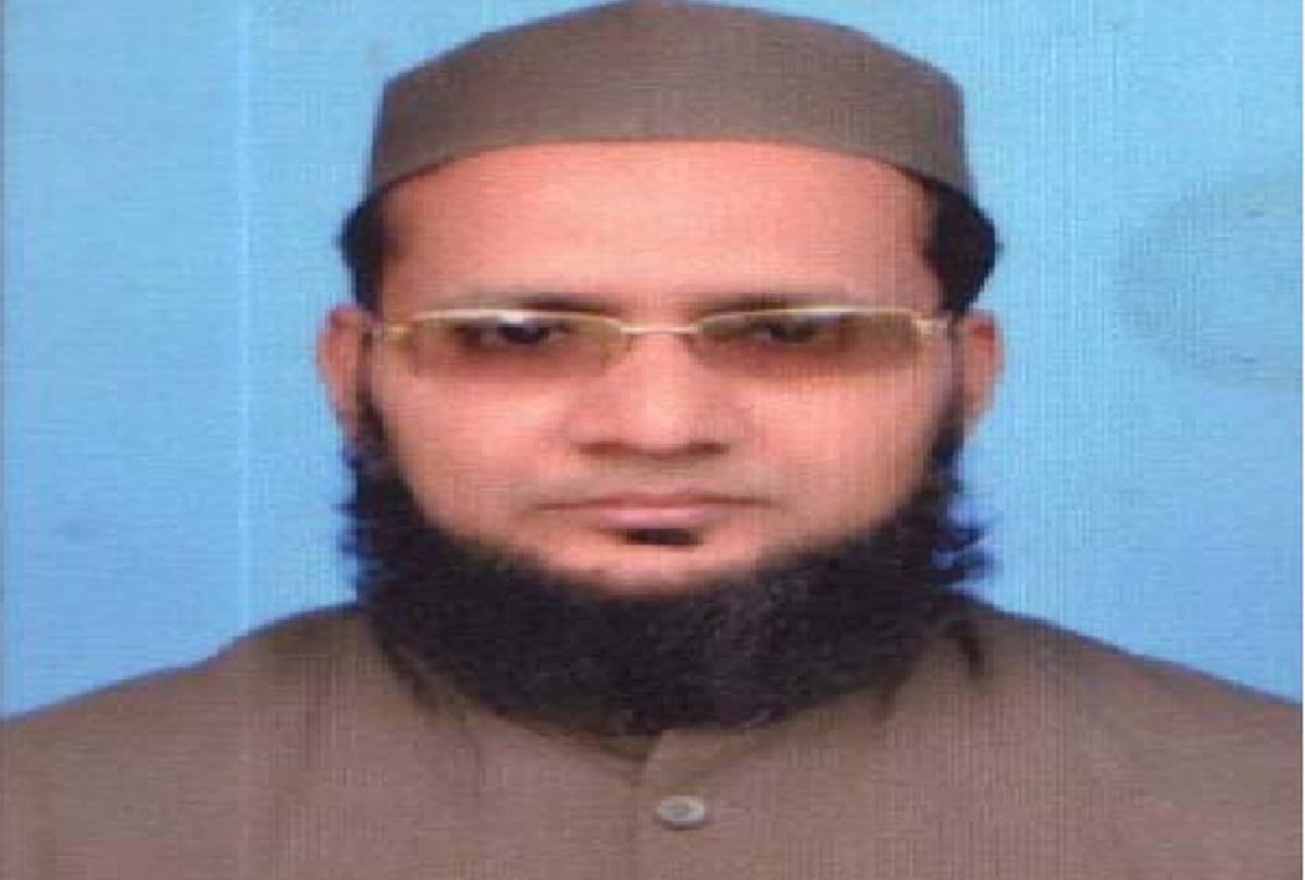 meerut Deobandi Ulema says April fool celebrating illegal in Shariat 