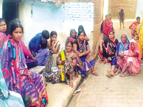Death of the groom's brother in an accident