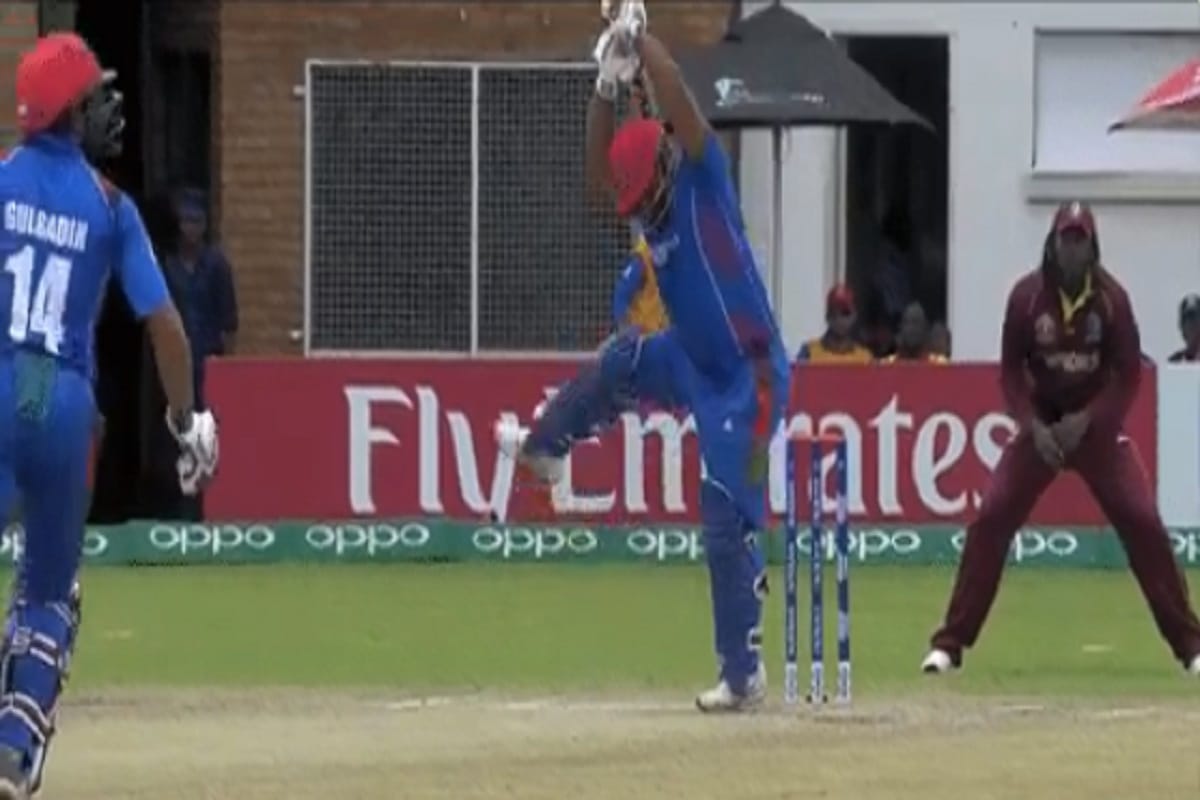 Mohammad Shahzad says MS Dhoni room is always open for chat but its tough to contact him on mobile