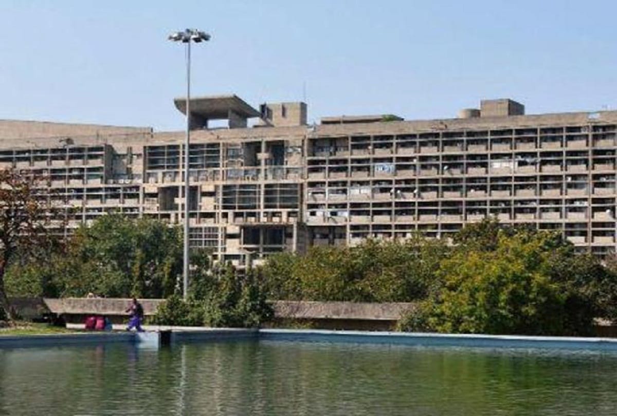 Transfer of 2 IAS and 25 HCS officers in haryana