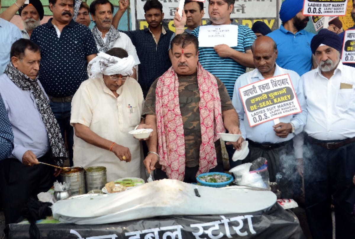 manoj tiwari to solve sealing problems of traders