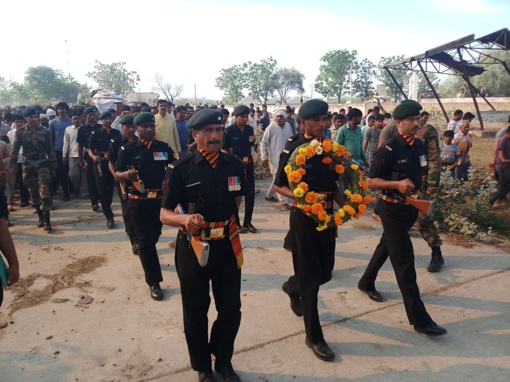 Indian Army Soldier Kamal Died in Granade Blast on Duty, Funeral