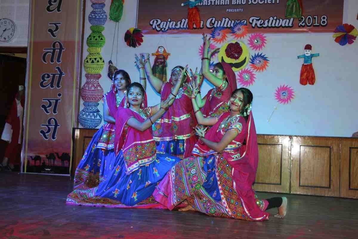 Rajasthani dance in BHU on the occasion of Rajasthan day