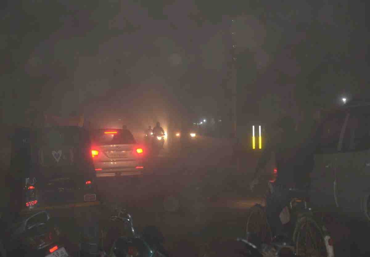 heavy storm killed one in purvanchal and injured sevarl
