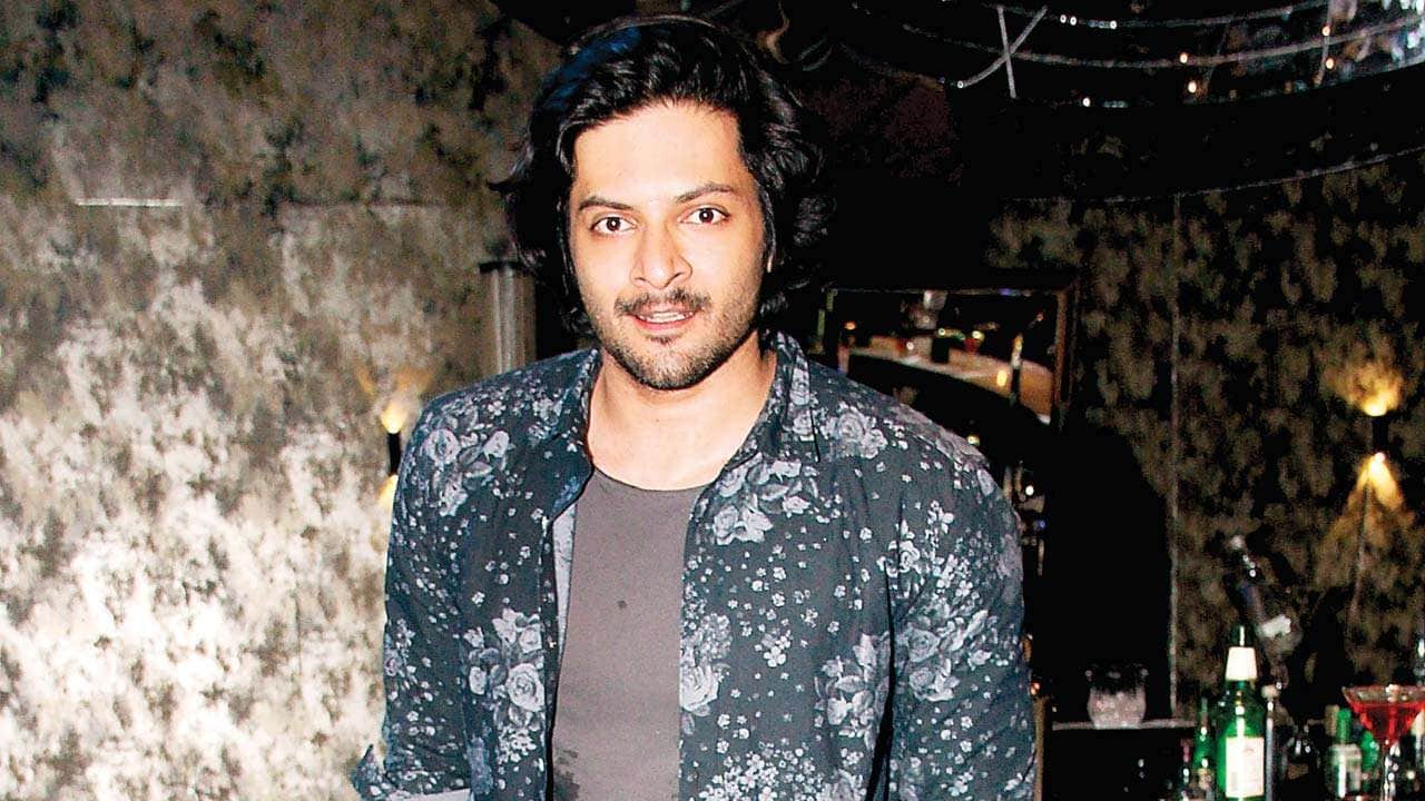 Ali Fazal Birthday know how he got role of guddu bhaiya of mirzapur his filmy career marriage richa chadha