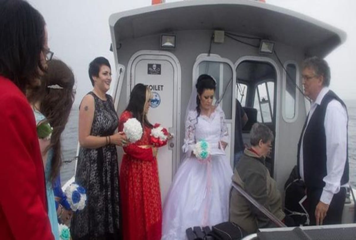 amanda teague woman who married ghost pirate