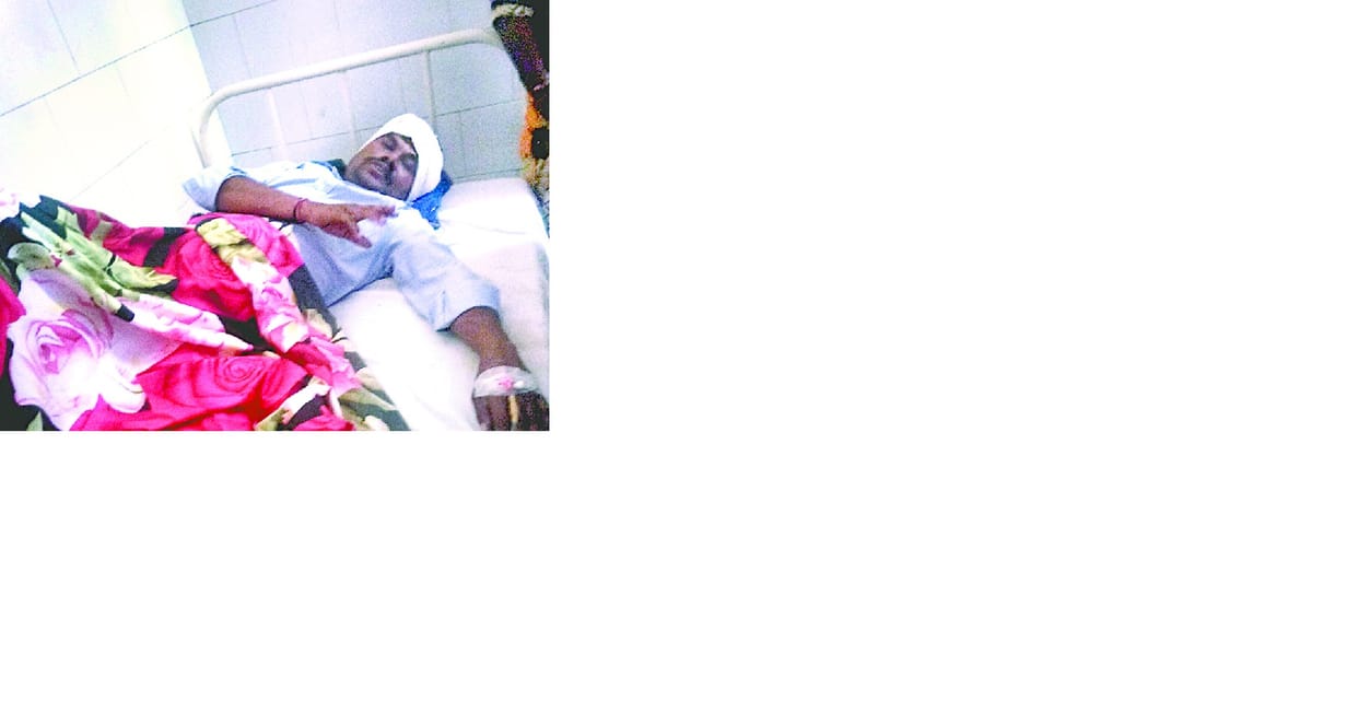 attack on gram pradhan